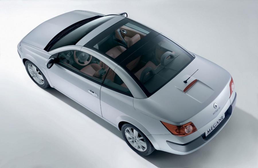  Renault Megane 2001 года  (фото 15 из 35)